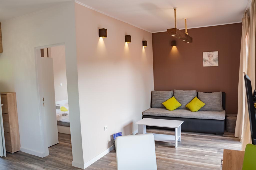 Apartmani Tuheljske Тухельське Топліце Екстер'єр фото